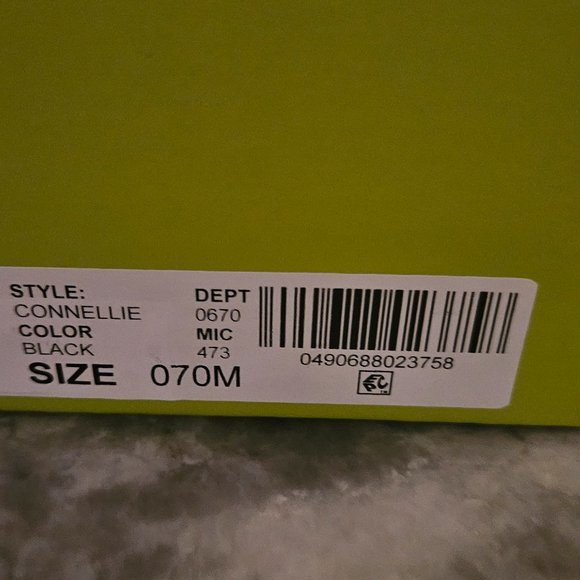 Gianni Bini Conelle ankle boots size 7 - Picture 3 of 8